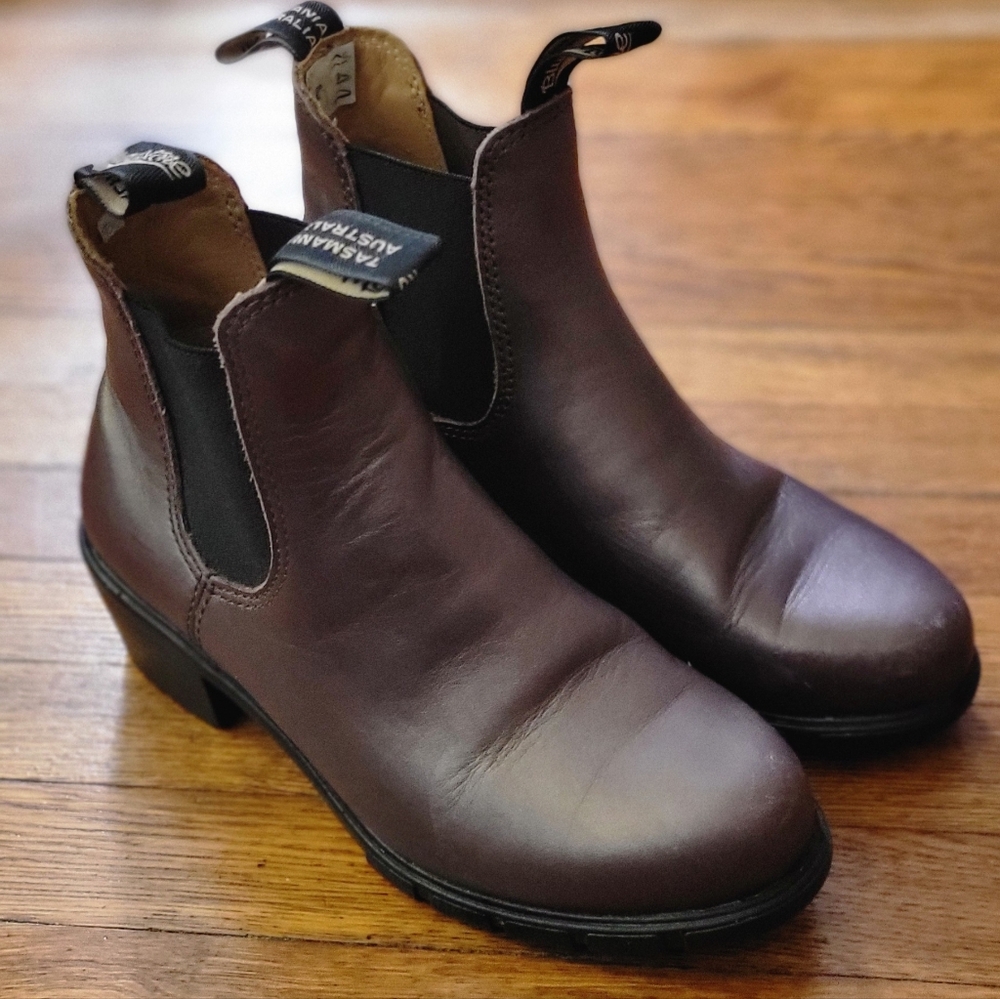 Blundstone Boots Womens Size 7.5